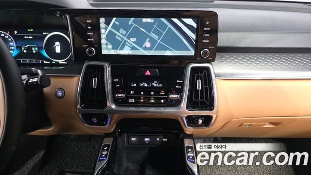 Kia Sorento 2022 — Şəkil 14/20