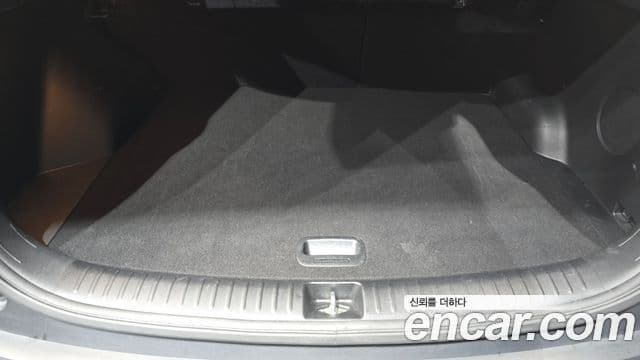 Kia Seltos 2019 — Şəkil 17/20