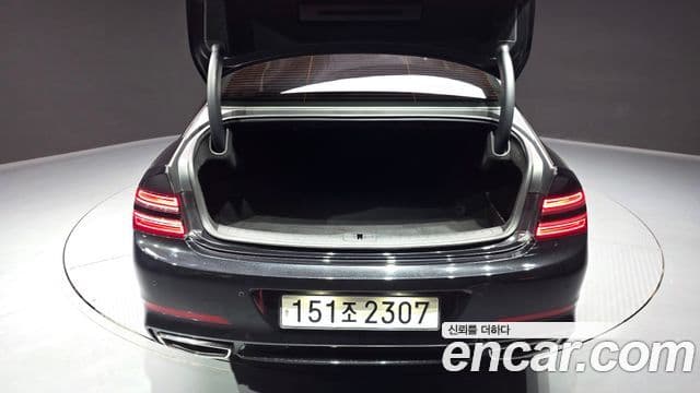 Genesis Electrified G80 2022 — Şəkil 20/20