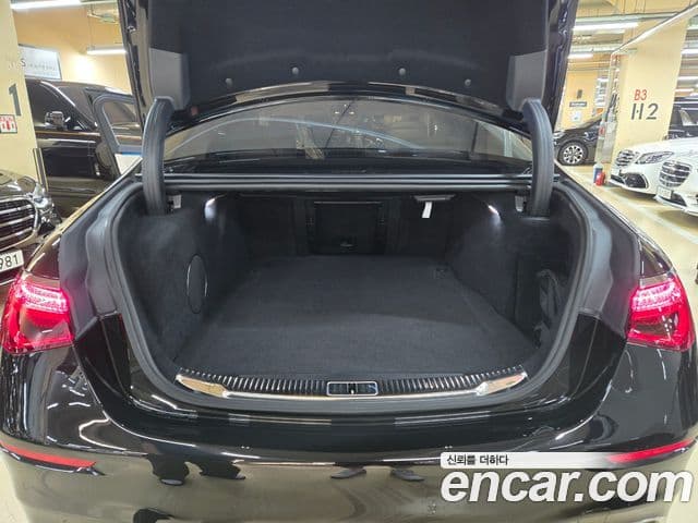 Mercedes-Benz S-Class 2025 — Şəkil 18/20