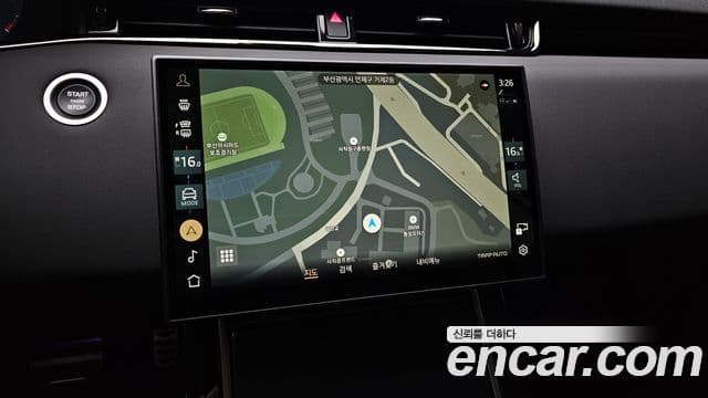 Land Rover Range Rover Evoque 2025 — ფოტო 14/20
