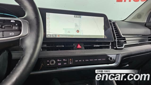 Kia Sportage 2021 — фото 12 из 20