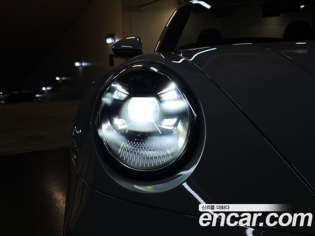 Porsche 911 2022 — ფოტო 6/20