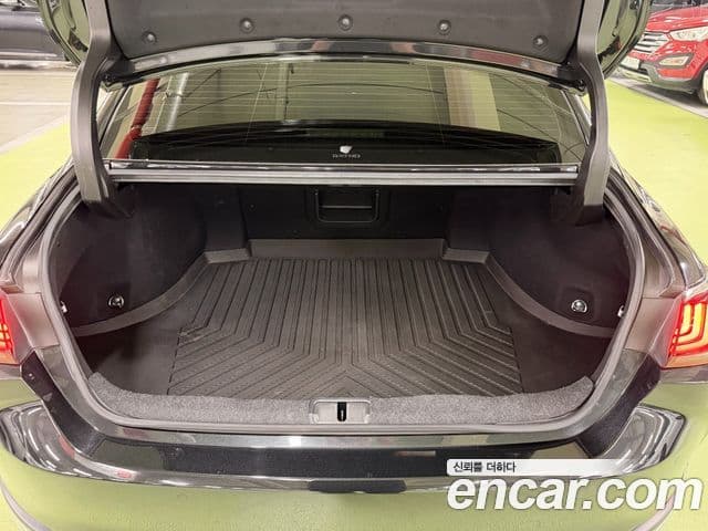 Lexus ES300h 2022 — Photo 4/20