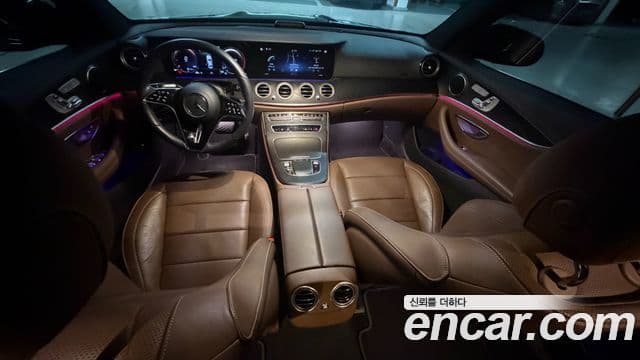 Mercedes-Benz E-Class 2022 — ფოტო 9/18