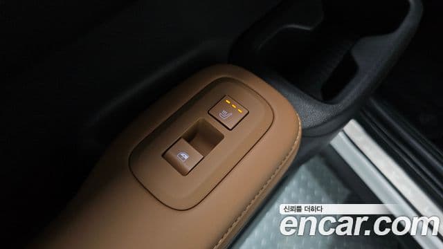 Hyundai Santa Fe 2024 — Şəkil 18/20