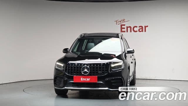 Mercedes-Benz GLB-Class 2025 — ფოტო 33/33