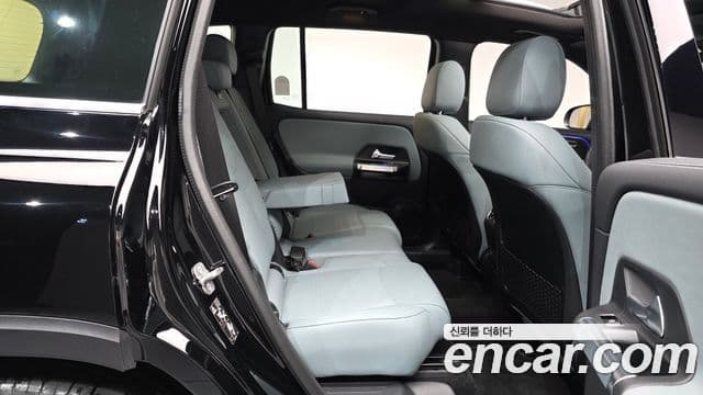 Mercedes-Benz GLB-Class 2025 — ფოტო 13/33