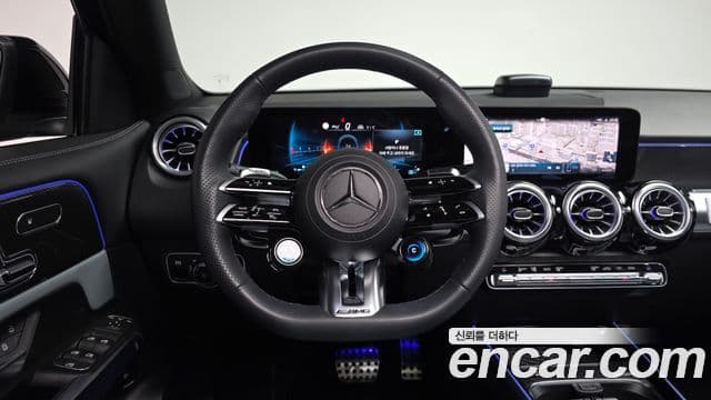 Mercedes-Benz GLB-Class 2025 — ფოტო 25/33