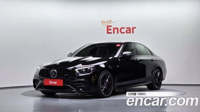 Mercedes-Benz E-Class 2022 — ფოტო 1/20