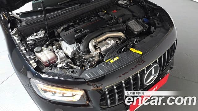 Mercedes-Benz GLB-Class 2025 — Фото 6/20