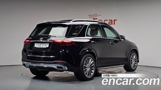 Mercedes-Benz GLE-Class 2025 — Фото 2/20