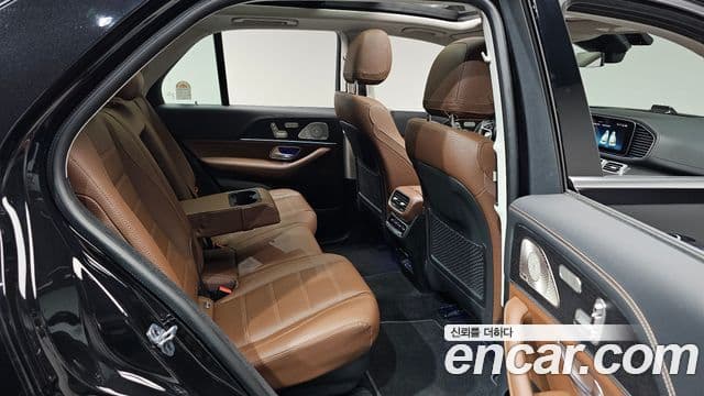 Mercedes-Benz GLE-Class 2025 — Фото 12/20