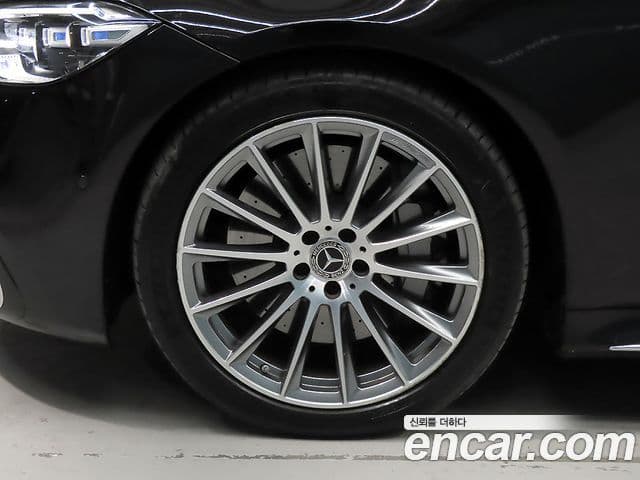Mercedes-Benz S-Class 2021 — ფოტო 19/20