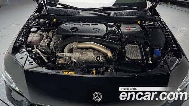 Mercedes-Benz CLA-Class 2025 — фото 6 из 20