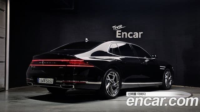 Genesis G90 2022 — Şəkil 2/20