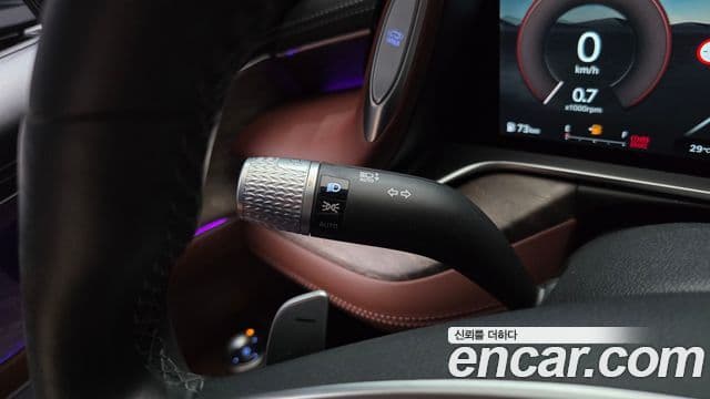 Genesis G90 2022 — Şəkil 19/20