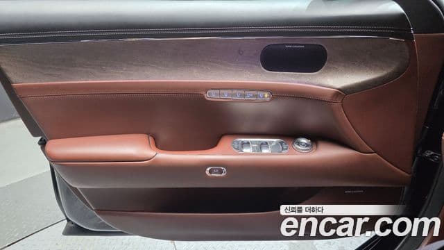 Genesis G90 2022 — Şəkil 30/30