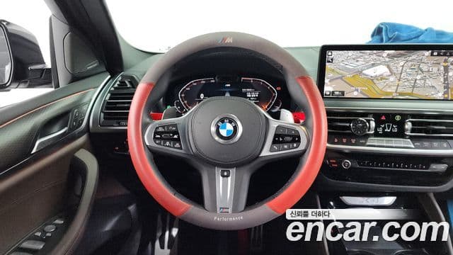 BMW X4 2022 — ფოტო 13/20