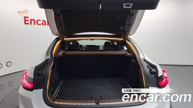 BMW X4 2022 — ფოტო 17/20