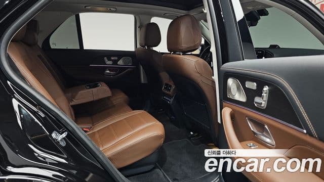 Mercedes-Benz GLE-Class 2025 — ფოტო 11/20