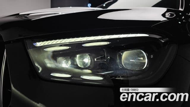 Mercedes-Benz GLE-Class 2025 — Photo 10/41