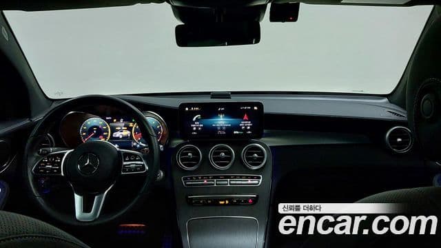 Mercedes-Benz GLC-Class 2022 — ფოტო 9/20