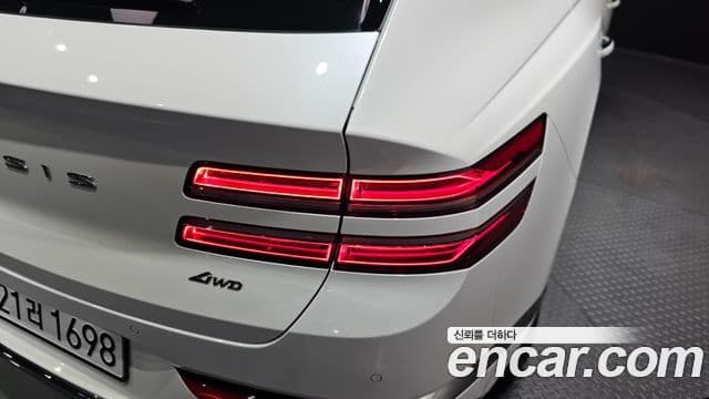 Genesis GV80 2025 — Photo 8/32