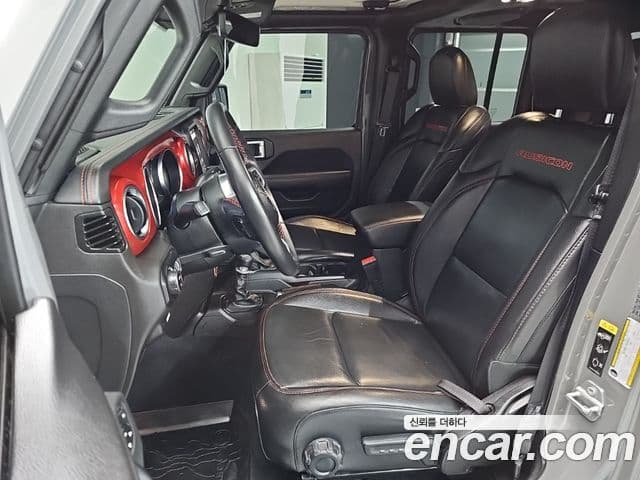 Jeep Gladiator 2023 — Photo 10/20