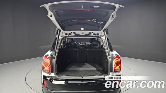 Mini Cooper Countryman 2019 — ფოტო 12/32