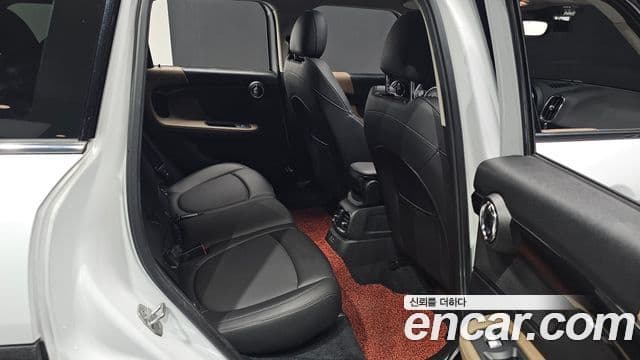 Mini Cooper Countryman 2019 — ფოტო 21/32