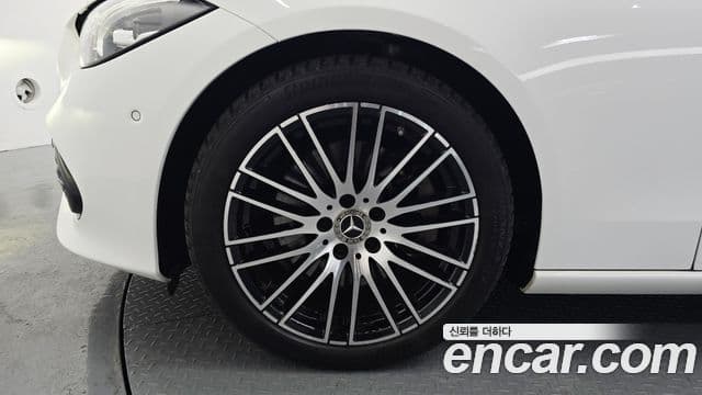 Mercedes-Benz C-Class 2023 — Şəkil 5/20