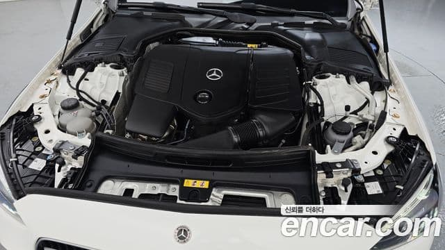 Mercedes-Benz C-Class 2023 — Şəkil 6/20