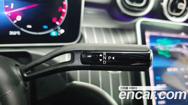 Mercedes-Benz C-Class 2023 — Şəkil 9/20