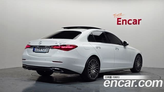Mercedes-Benz C-Class 2023 — Şəkil 2/20