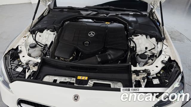 Mercedes-Benz C-Class 2023 — фото 6 из 20