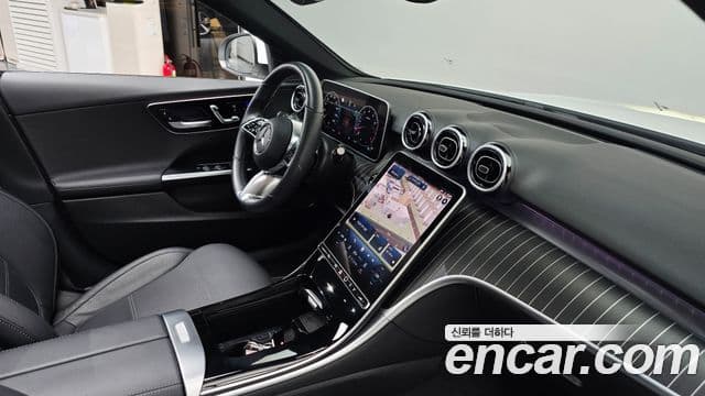 Mercedes-Benz C-Class 2023 — Şəkil 19/20
