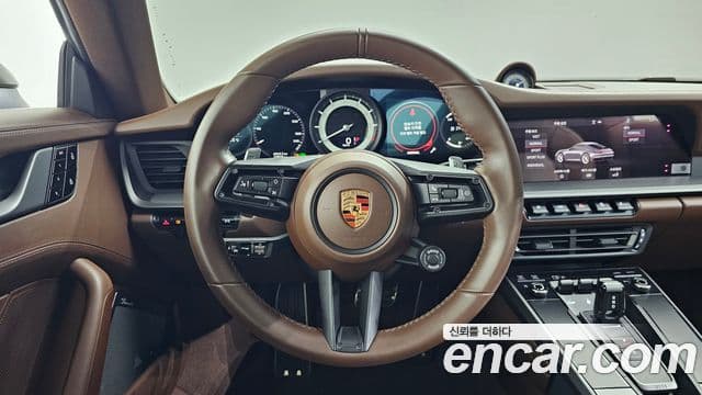 Porsche 911 2020 — ფოტო 13/20