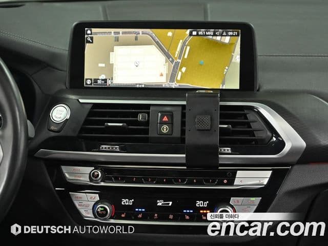 BMW X4 2021 — ფოტო 14/20