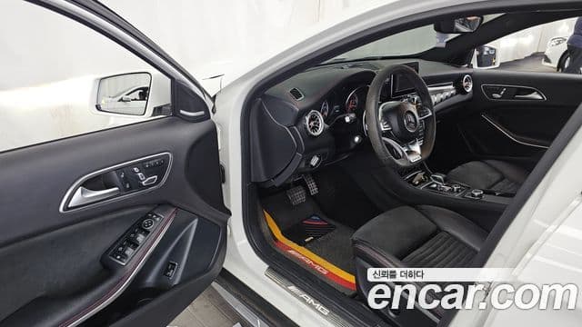 Mercedes-Benz GLA-Class 2018 — ფოტო 10/20
