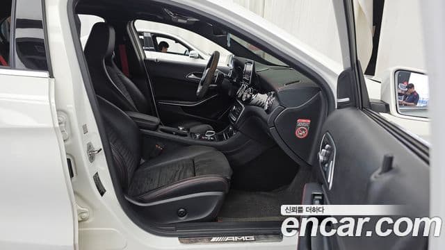 Mercedes-Benz GLA-Class 2018 — фото 11 из 20