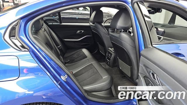 BMW 3 Series 2019 — ფოტო 12/20