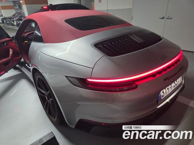 Porsche 911 2023 — фото 5 из 12