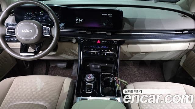 Kia Carnival 2023 — Şəkil 7/20