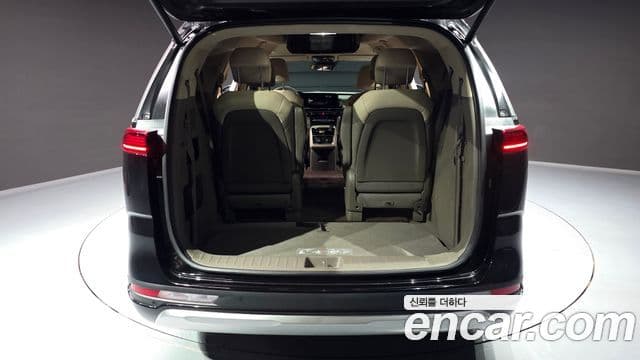 Kia Carnival 2023 — Şəkil 20/20