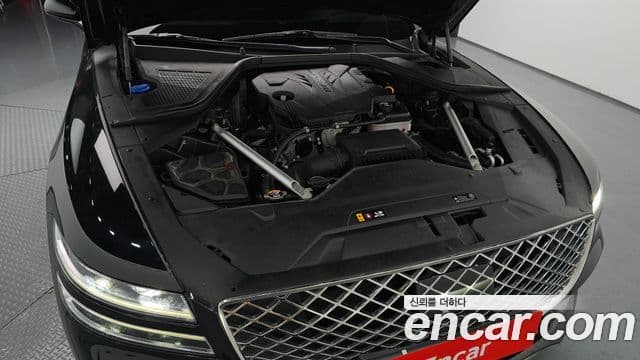 Genesis G80 2023 — Photo 12/20