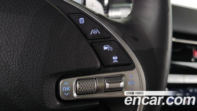 Genesis G80 2023 — Photo 15/20