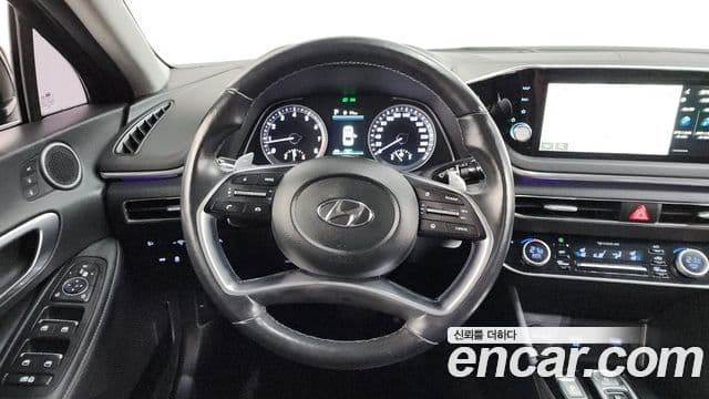 Hyundai Sonata 2021 — Фото 13/20