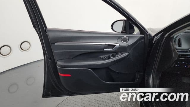 Hyundai Sonata Hybrid 2021 — ფოტო 9/30