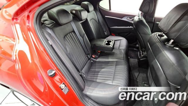 Genesis G70 2019 — Şəkil 11/20